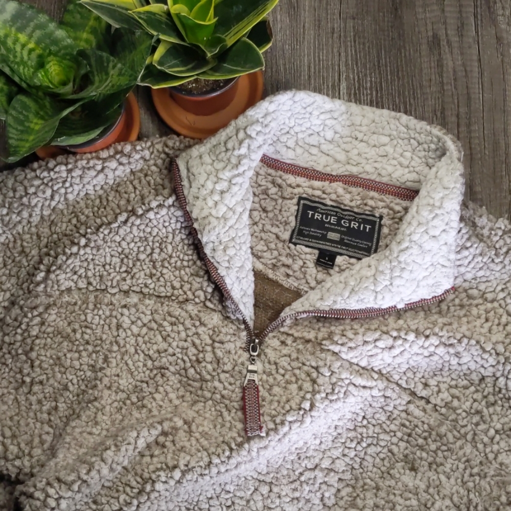 True Grit Quarter Zip Pull Over